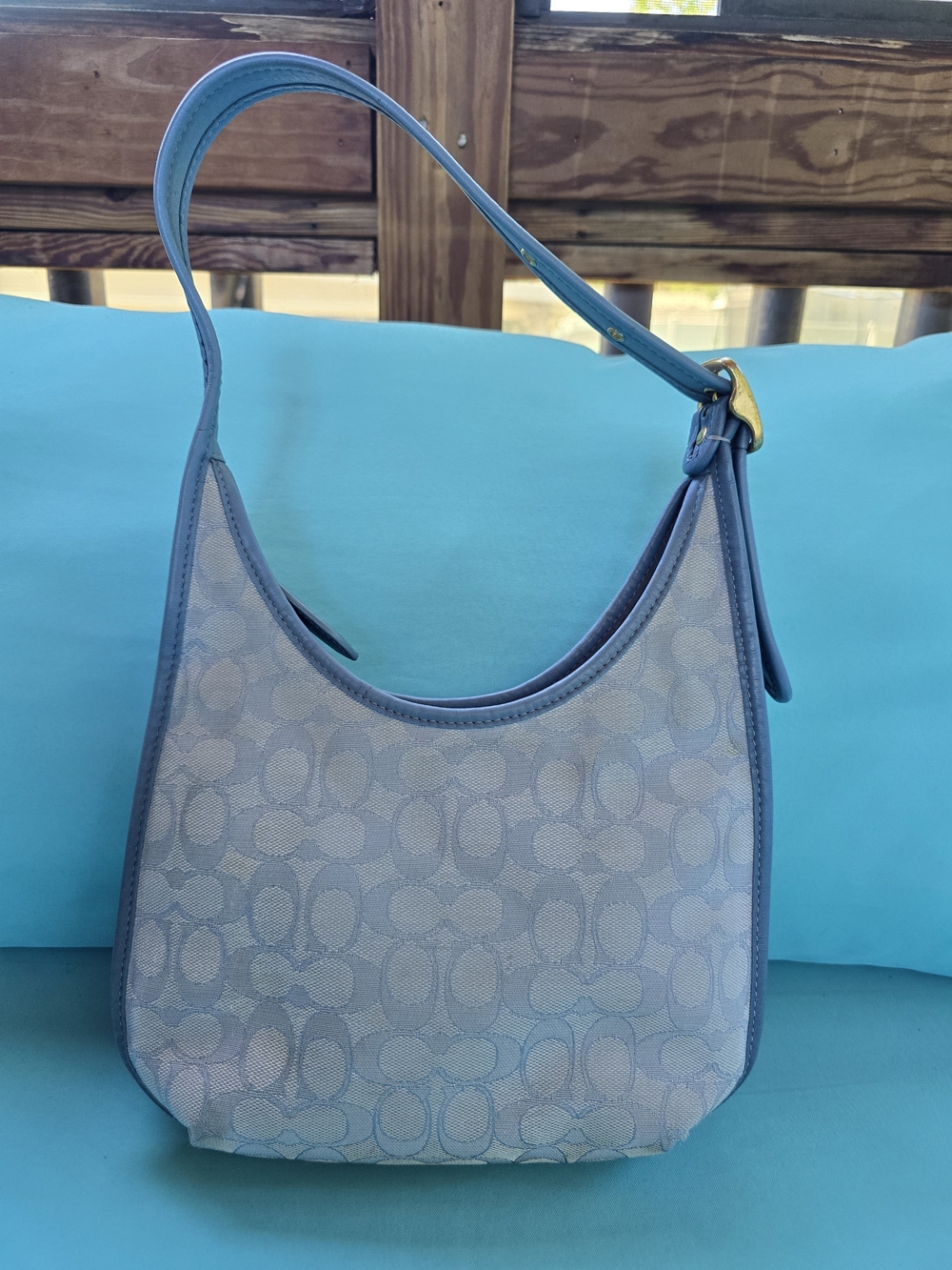 Coach Light Blue Signature Canvas Shoulder Bag - Picture 3 of 11